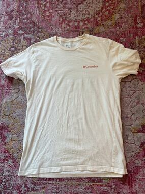 Columbia Graphic Tee